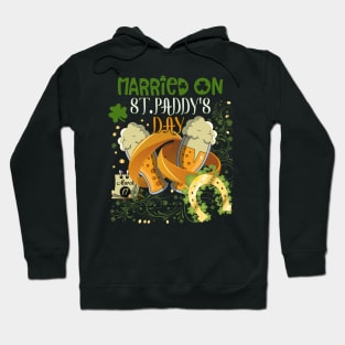 St Paddy's Day Wedding on St Patricks Day Bachelors & Bachelorettes Hoodie